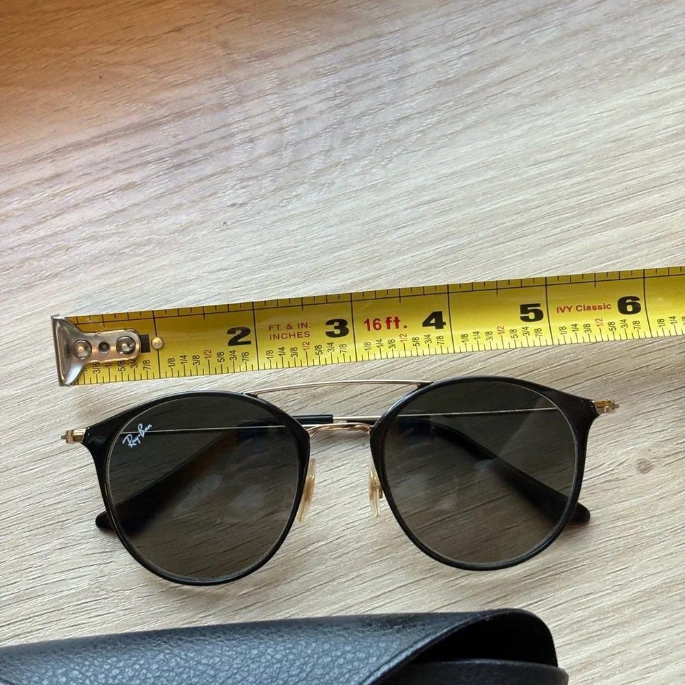 Ray-Ban Black and Gold Women's Sunglasses with Case - Picture 12 of 13